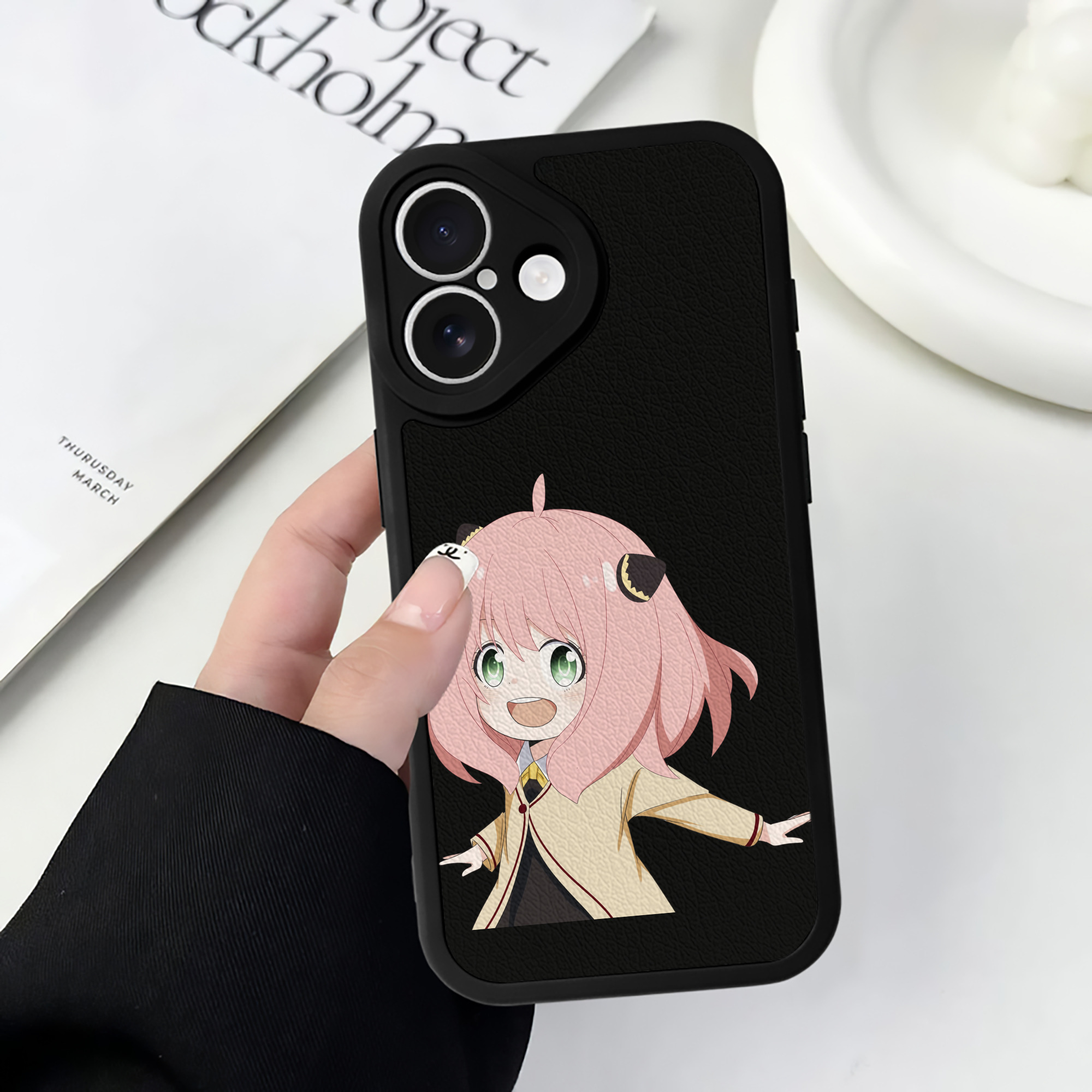（画像用） SPY×FAMILY间谍家家酒 【iPhone 16シリーズ対応】シリコンスマホケース（レザー調） 材質：シリコン